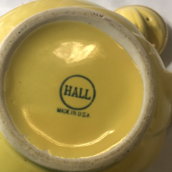 Vintage Hall MCM yellow tea pot - Picture 9 of 10